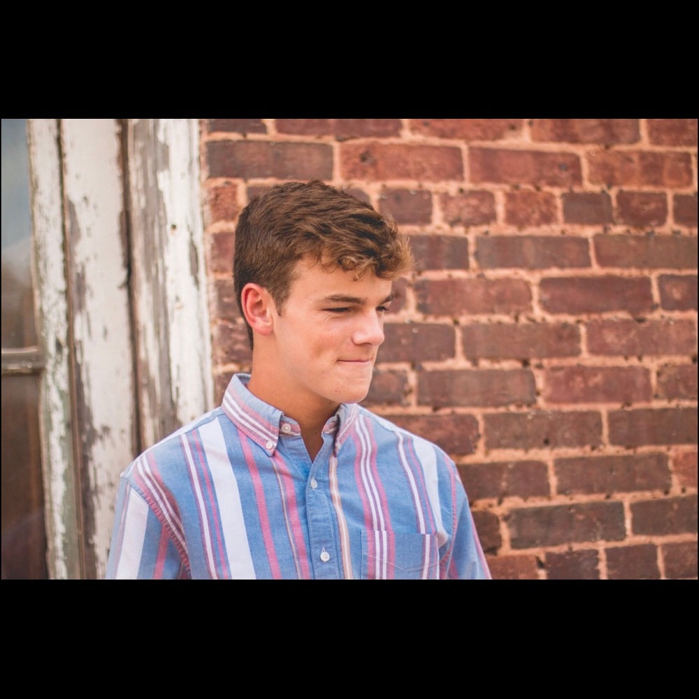 Meet your Posher, Sam